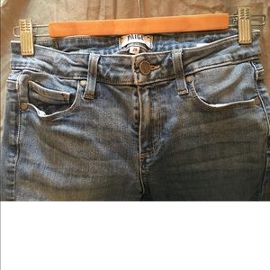 👖🌸Gently Used size 26 Paige jeans, very stylish.
